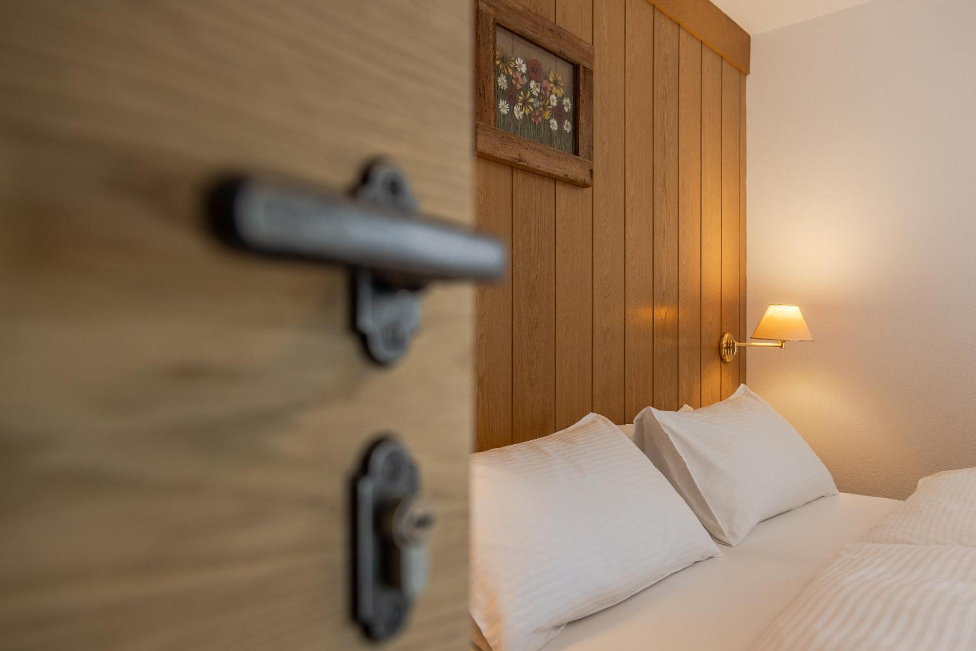Bed & Breakfast Resi *